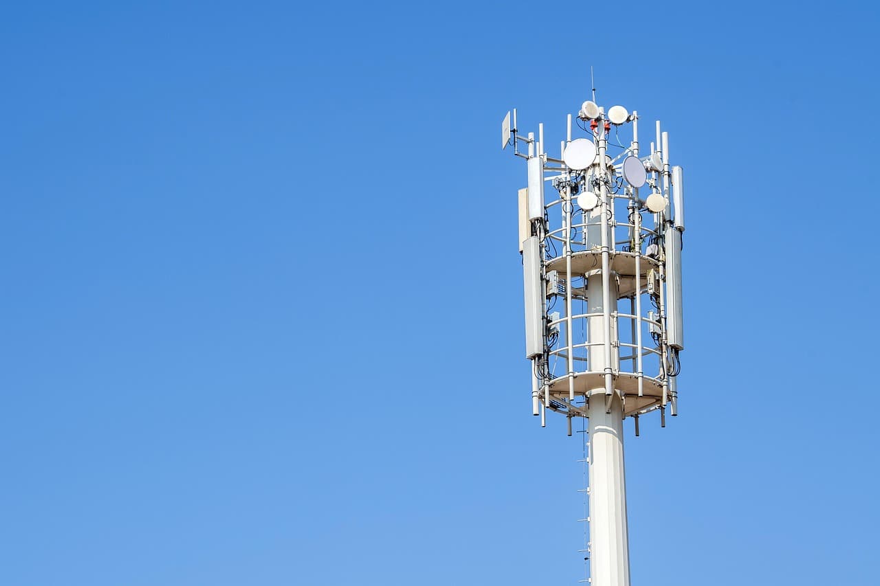 Antenne telecom pour le guide services de communication