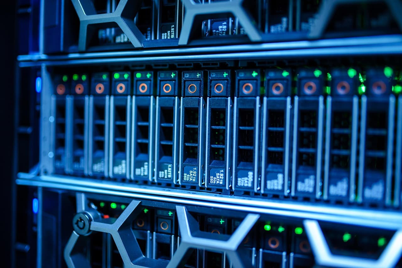 Salle serveurs pour le guide technologie